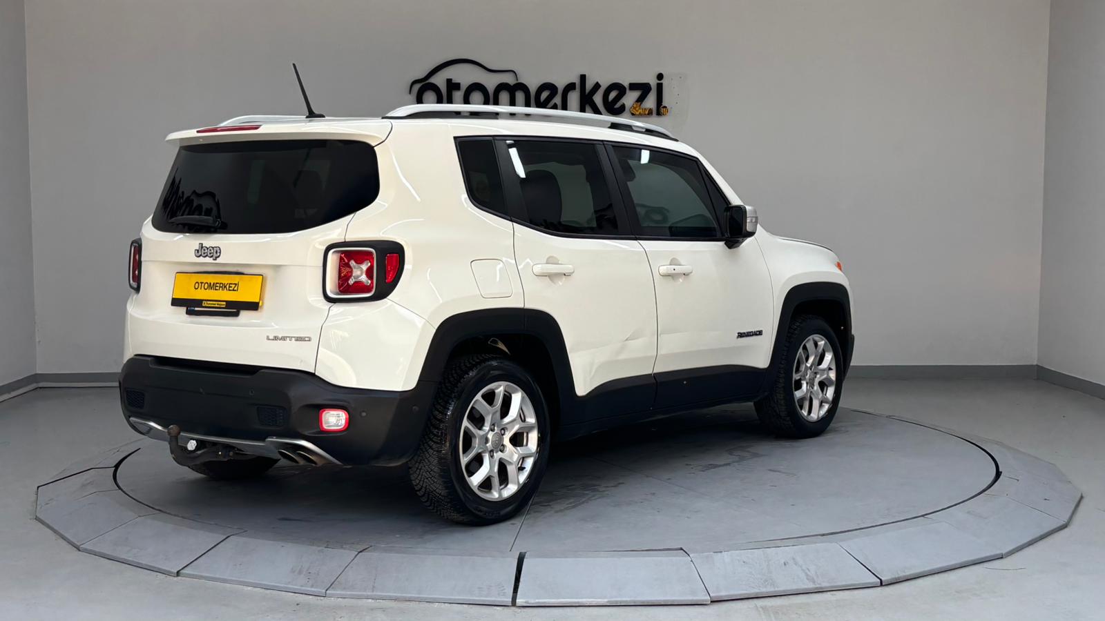 JEEP RENEGADE 6